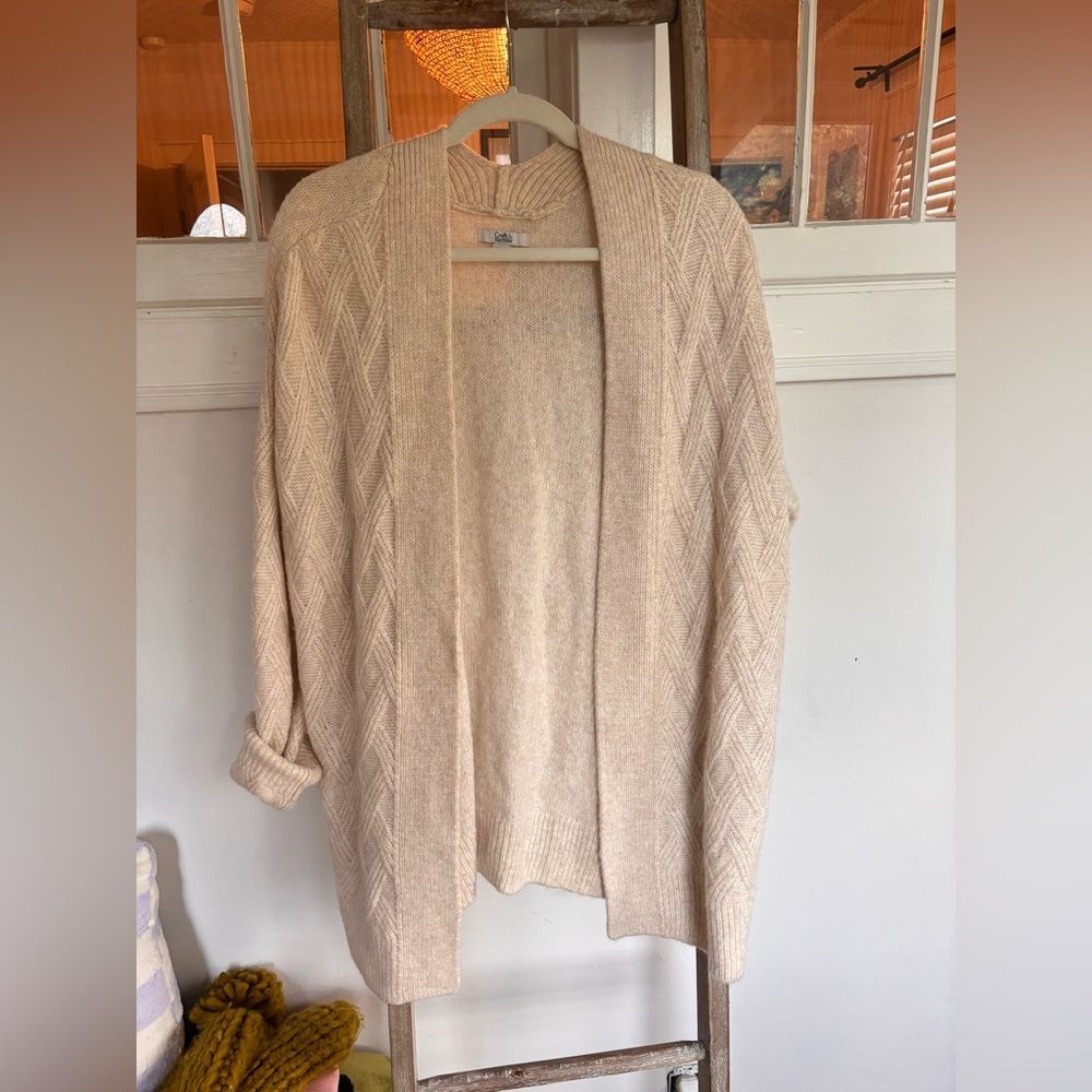 Croft & Barrow Cream Knit Sweater